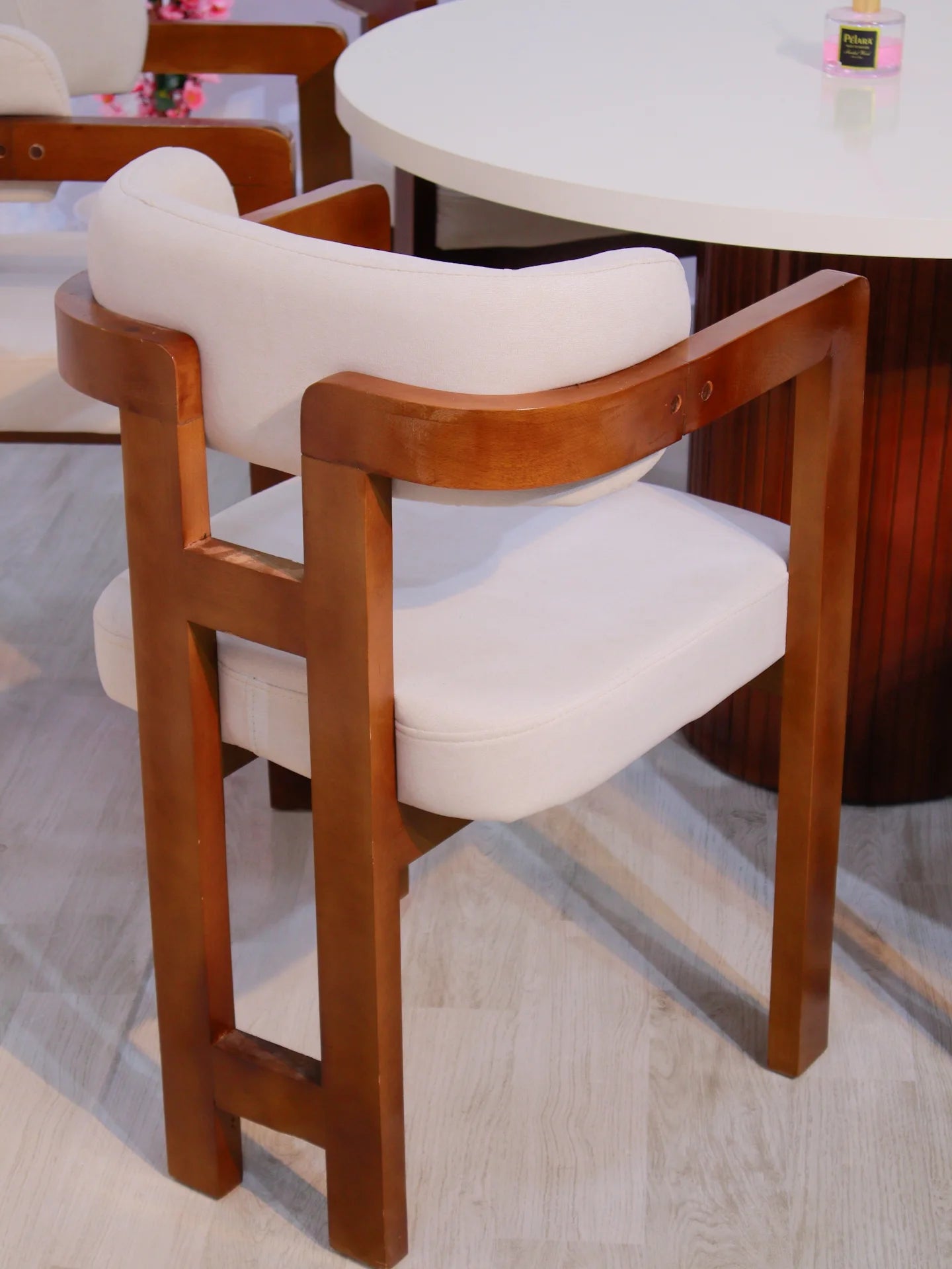 Tabel manger 6 place