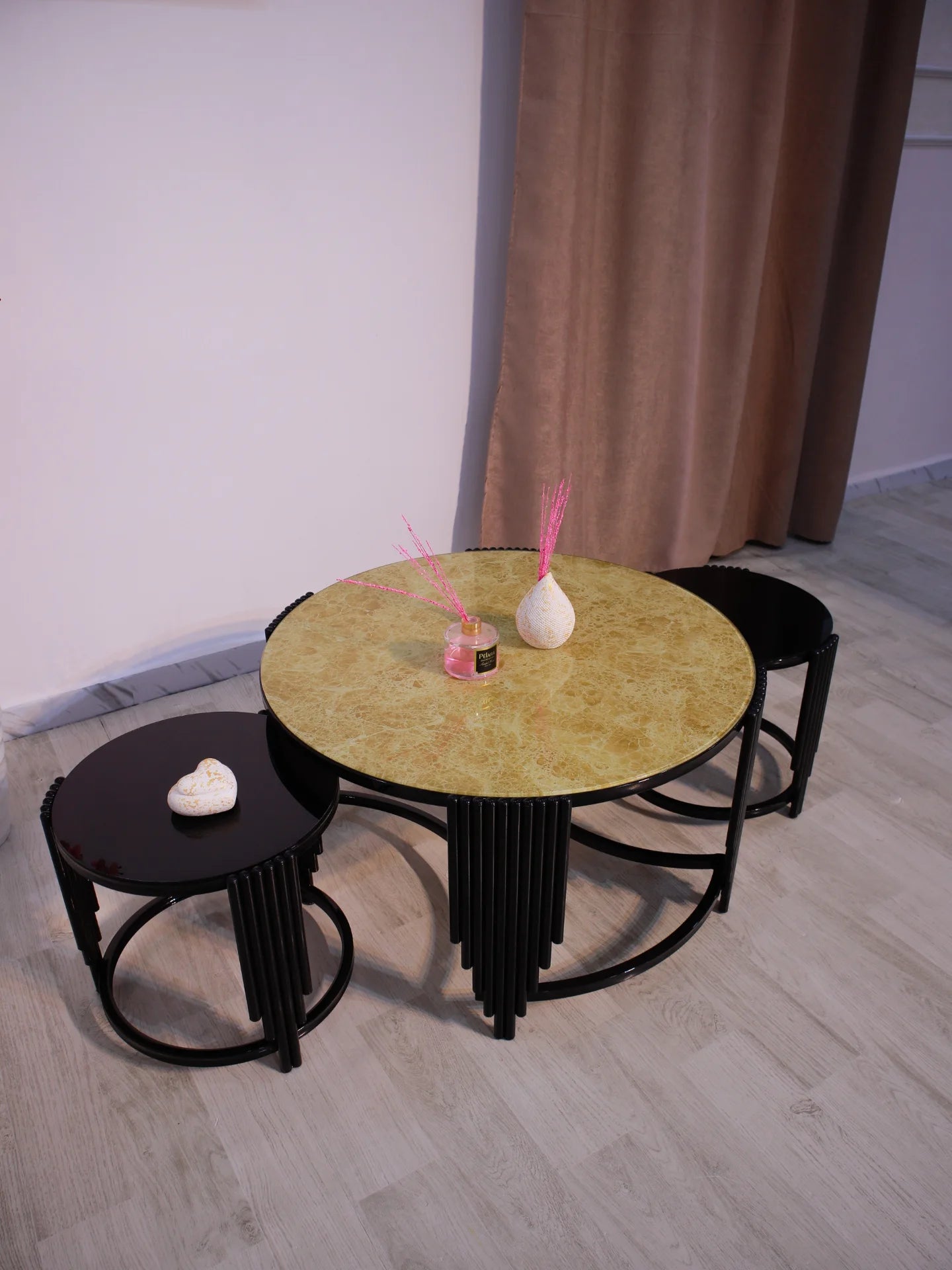table bass 3 pièces — Modèle 5